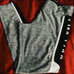 Ultimate VS Pink leggings